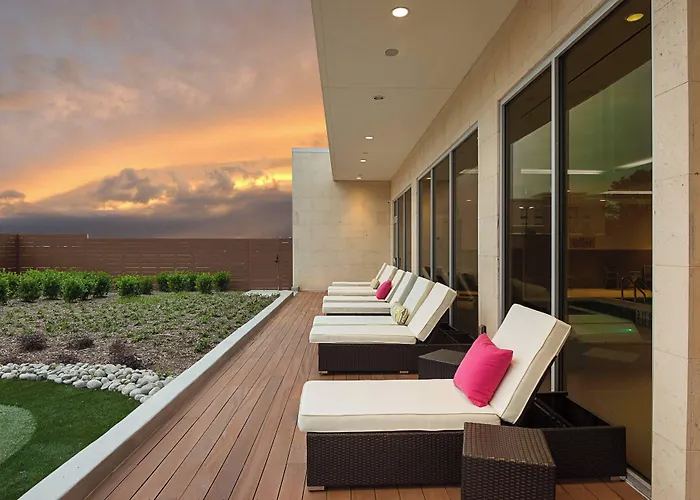 Hotel Springhill By Marriott Worth Fossil Creek 3*
