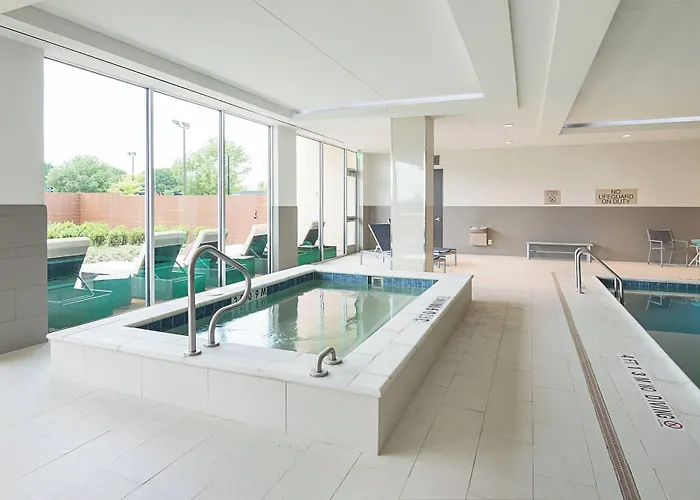 Hotel Springhill By Marriott Worth Fossil Creek 3*